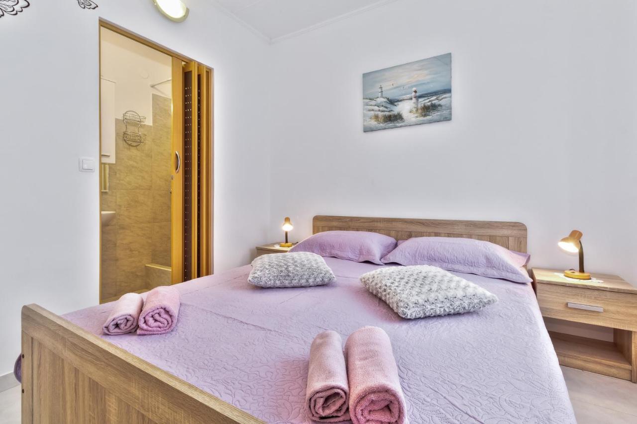 Apartments Grassi By Rent Istria ウマグ エクステリア 写真